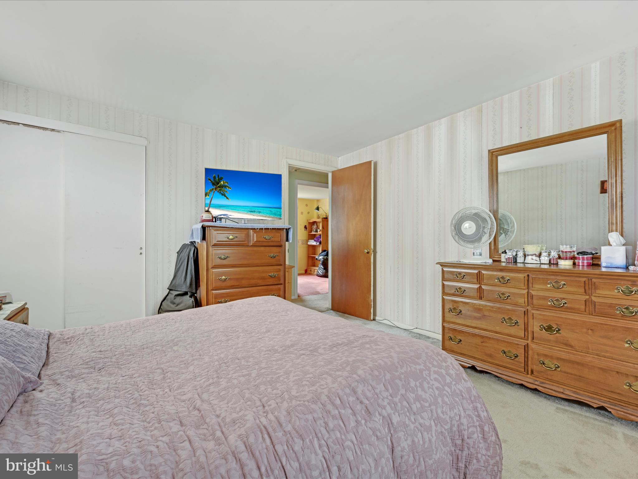 1646 Glenn Road Lancaster, PA 17601 - Photo 17 of 31 Bedroom