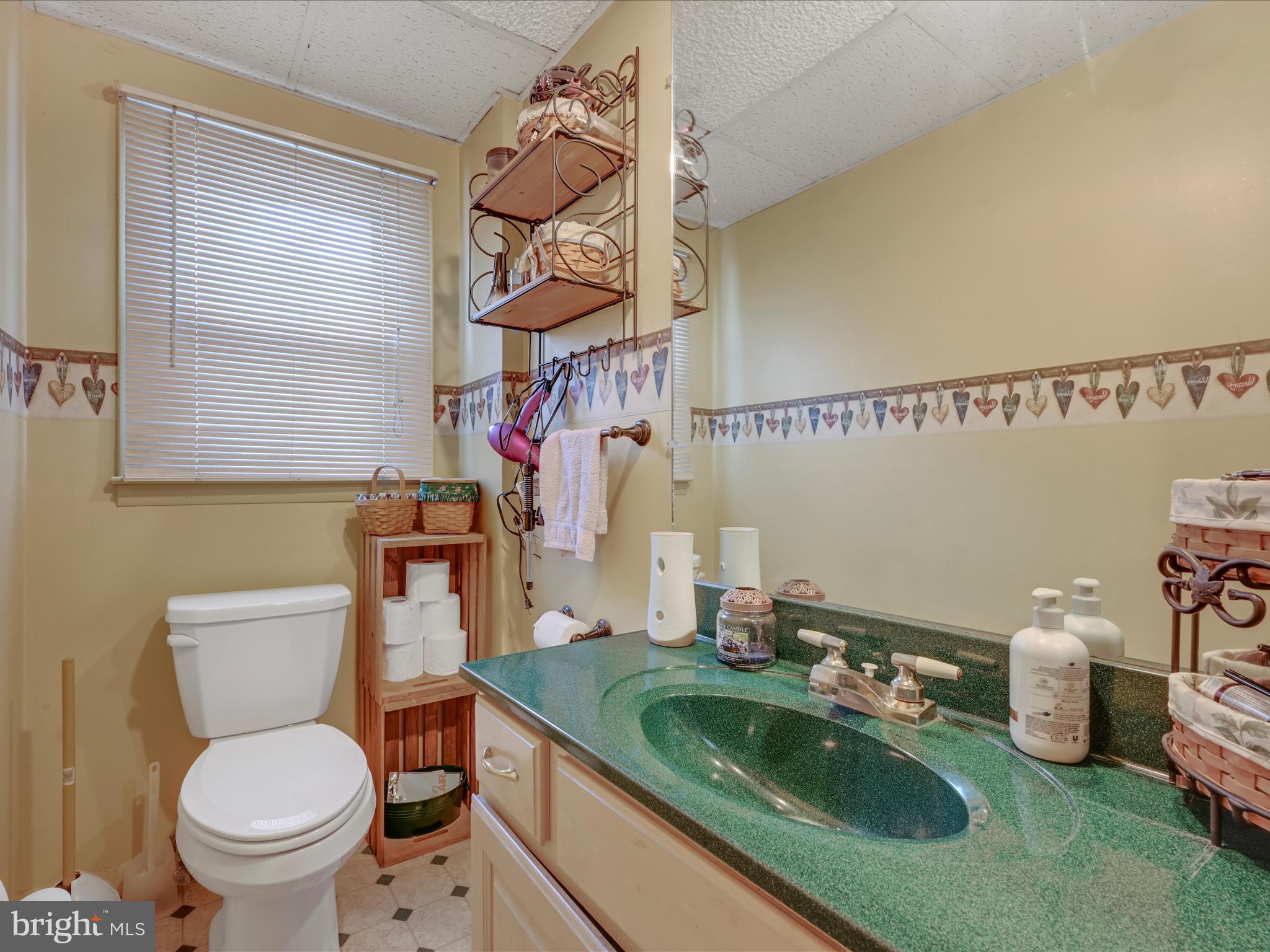 1646 Glenn Road Lancaster, PA 17601 - Photo 25 of 31 Bathroom
