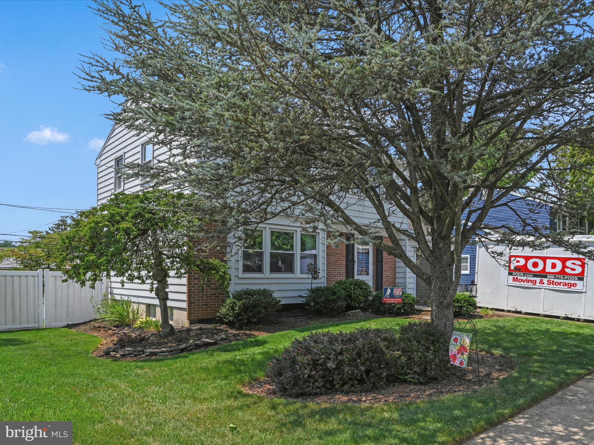 1646 Glenn Road Lancaster, PA 17601 - Photo 3 of 31 Front