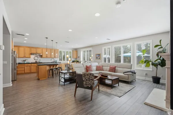 $995,000 | 925 Pinot Noir Way, Windsor, CA 95492