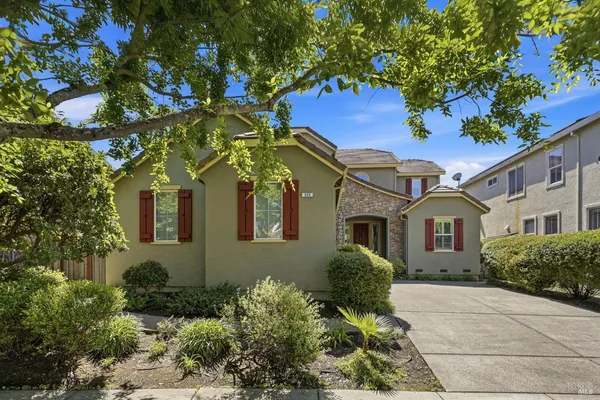 $995,000 | 925 Pinot Noir Way, Windsor, CA 95492