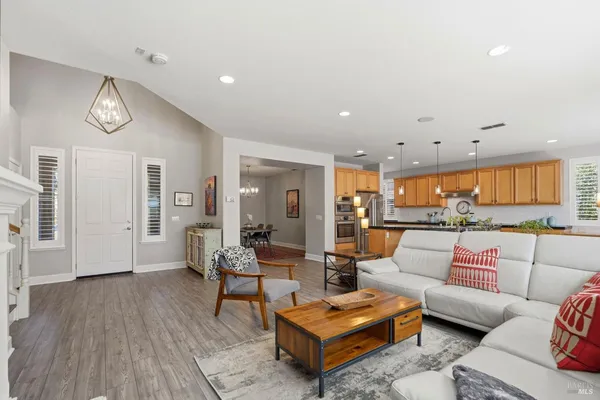 $995,000 | 925 Pinot Noir Way, Windsor, CA 95492