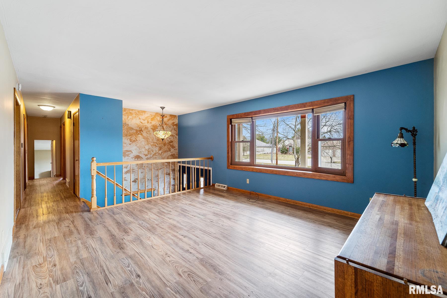 3579 North Oak Hill Road Rochester, IL 62563 - Photo 8 of 48