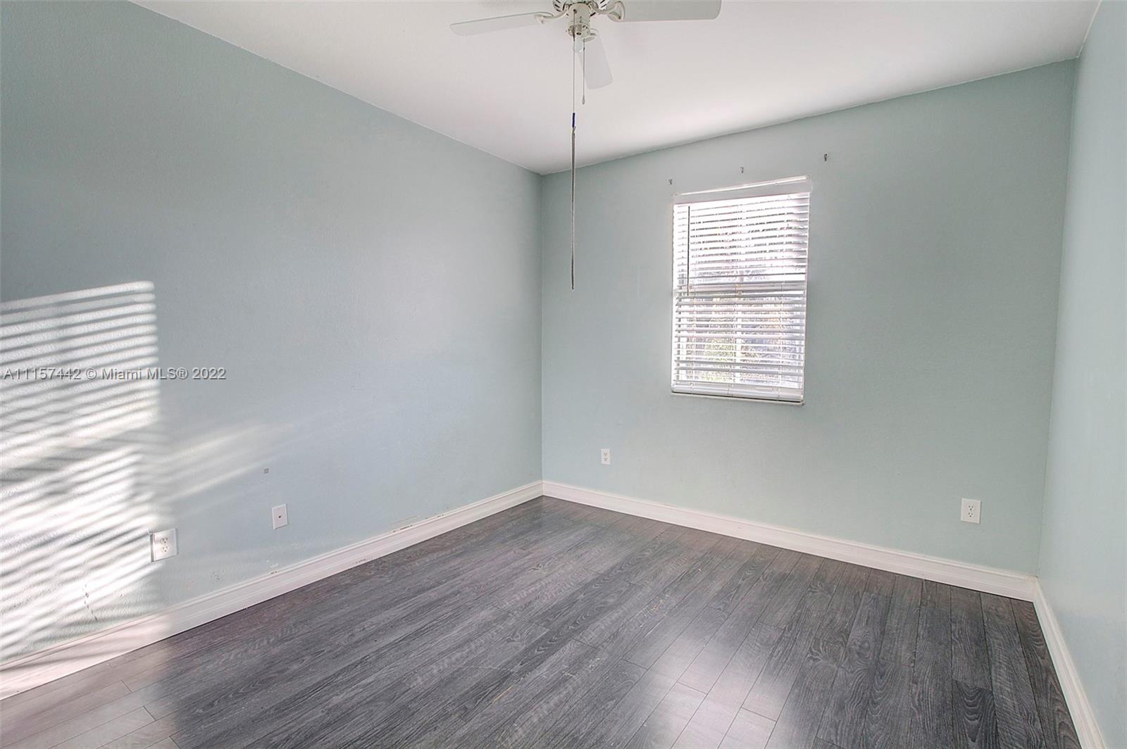 27330 Southwest 138th Path Homestead, FL 33032 - Photo 16 of 23 Gallery Image 16