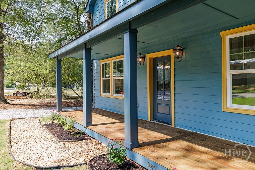 325 Stokes Street Monroe, GA 30655 - Photo 2 of 45