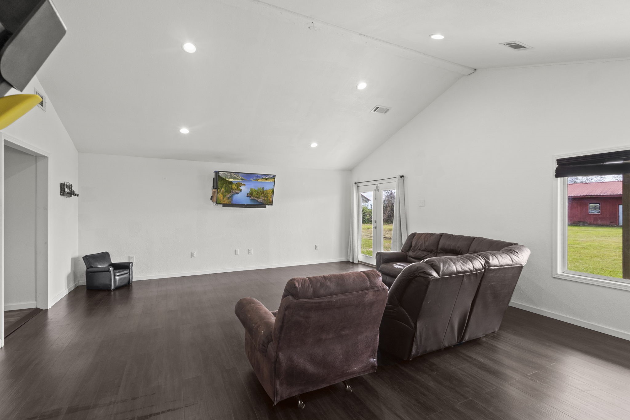 19961 Englin Road Winnie, TX 77665 - Photo 15 of 26 a living room with furniture and a window