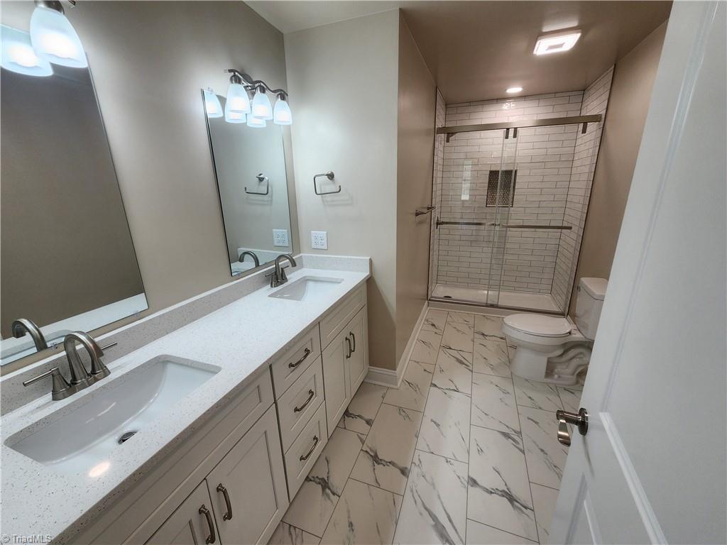 728 Central Falls Road Asheboro, NC 27203 - Photo 17 of 19