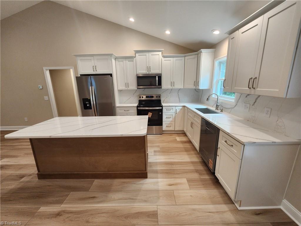 728 Central Falls Road Asheboro, NC 27203 - Photo 8 of 19