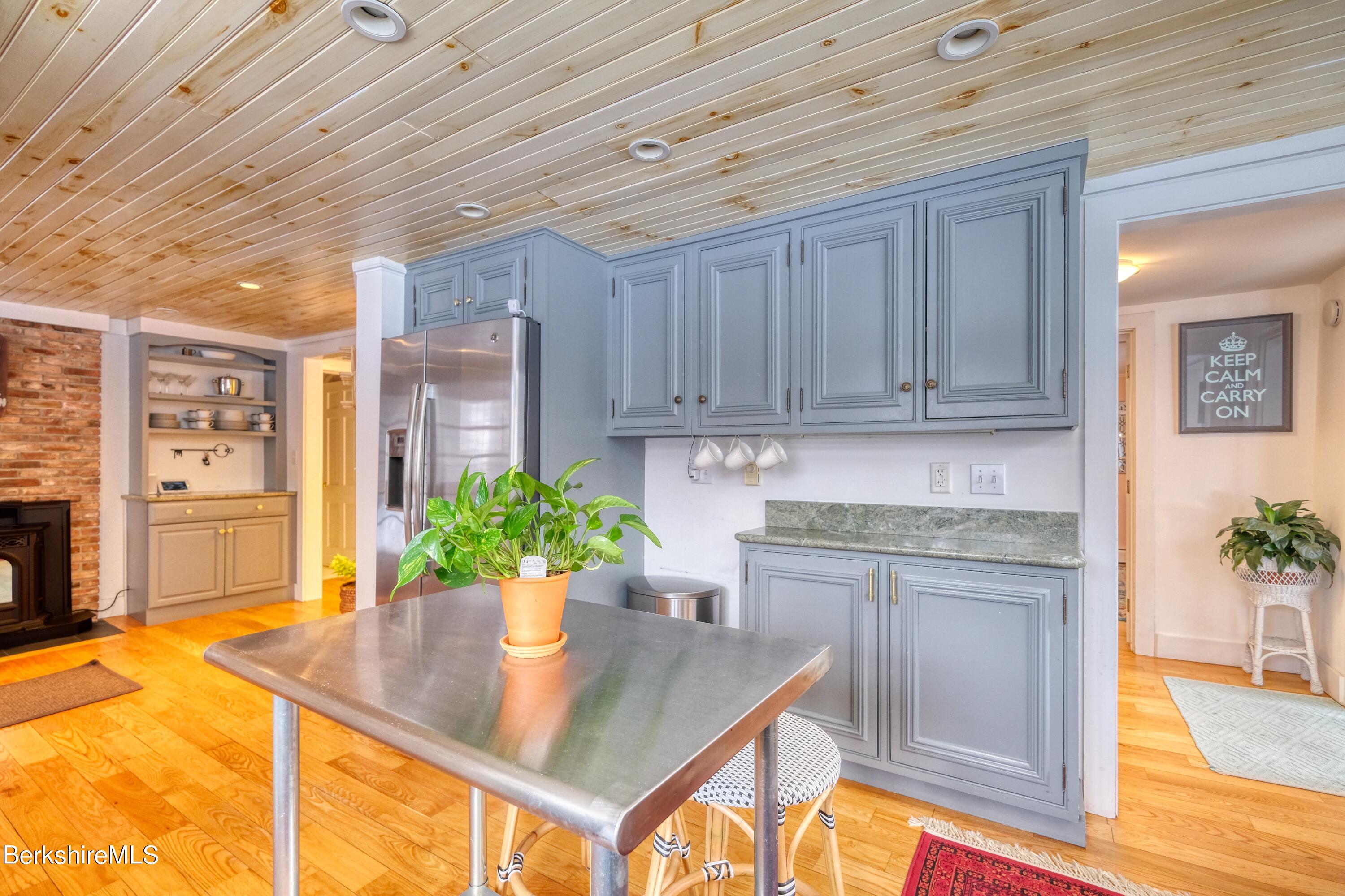 23 Lime Kiln Road Lenox, MA 01240 - Photo 12 of 42 KITCHEN
