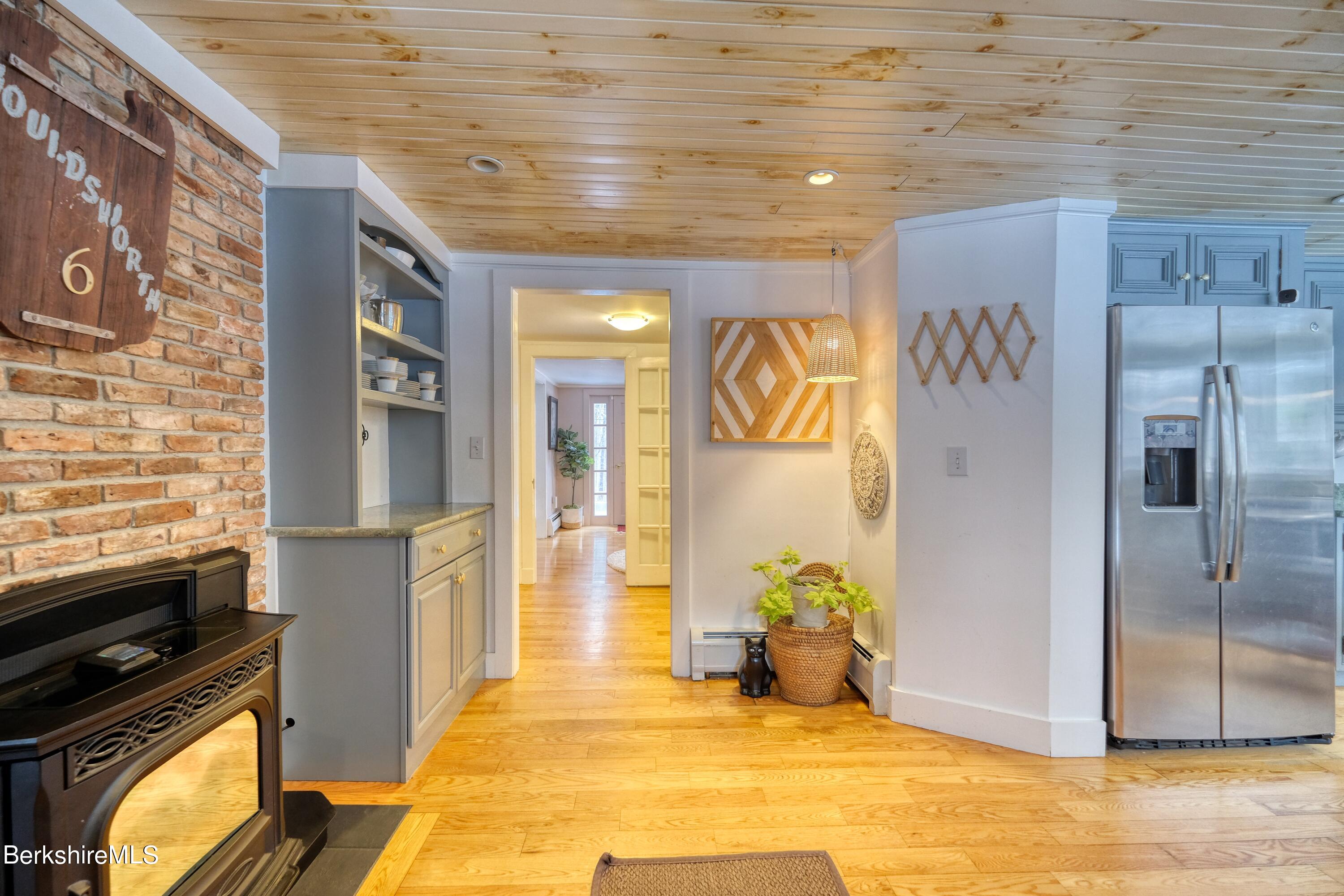 23 Lime Kiln Road Lenox, MA 01240 - Photo 9 of 42 KITCHEN
