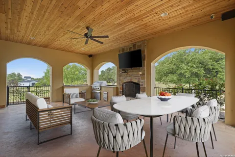$1,590,000 | 29745 Ancestral Trail, Bulverde, TX 78163