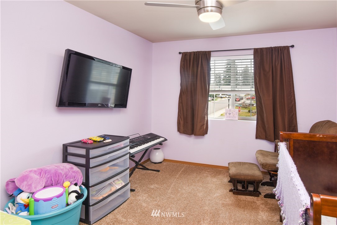615 Rivenhurst Street Bremerton, WA 98310 - Photo 22 of 34 Gallery Image 22