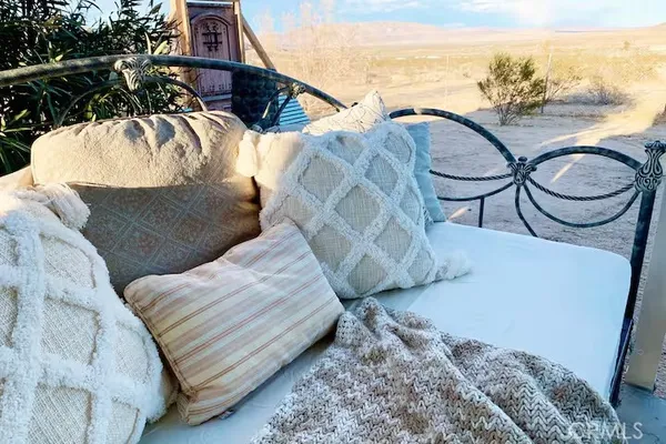 $350,000 | 4319 Dusty Mile Road, Landers, CA 92285