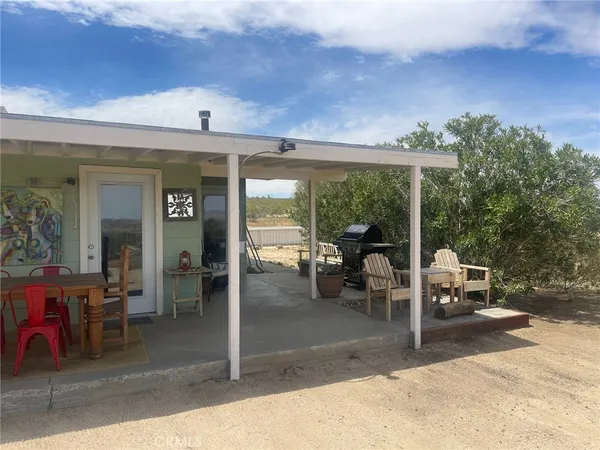 $350,000 | 4319 Dusty Mile Road, Landers, CA 92285