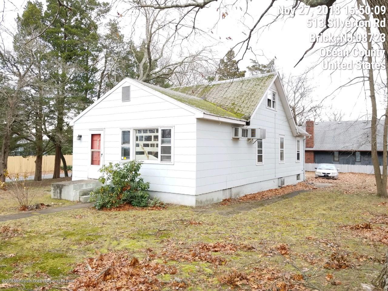 513 Silverton Road Brick, NJ 08723 - Photo 1 of 15 TimePhoto_20181127_155009