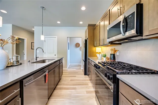 $598,950 | 292 Northeast Shadowhawk Lane, Bremerton, WA 98311