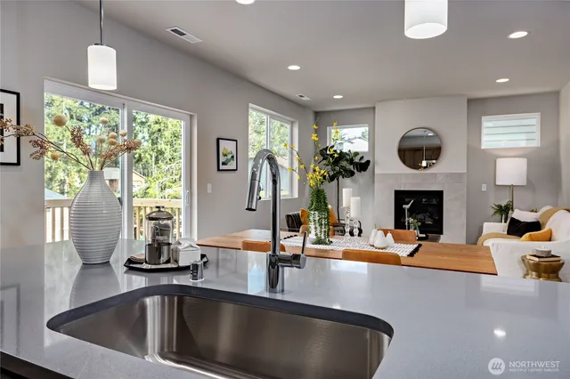 $598,950 | 292 Northeast Shadowhawk Lane, Bremerton, WA 98311