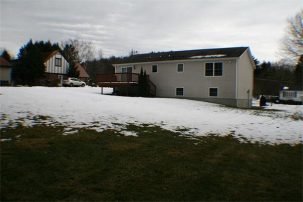 5 R Ash Street Webster, MA 01570 - Photo 27 of 30 Gallery Image 27