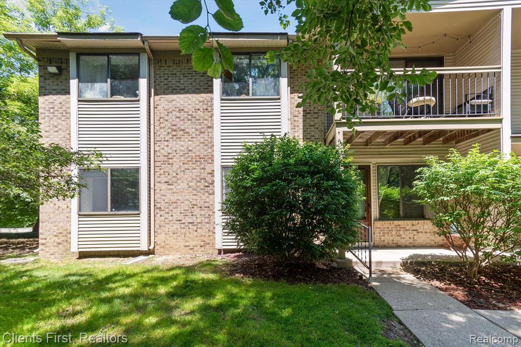 24050 Middlebelt Road, Unit 3 Farmington Hills, MI 48336 - Photo 1 of 28