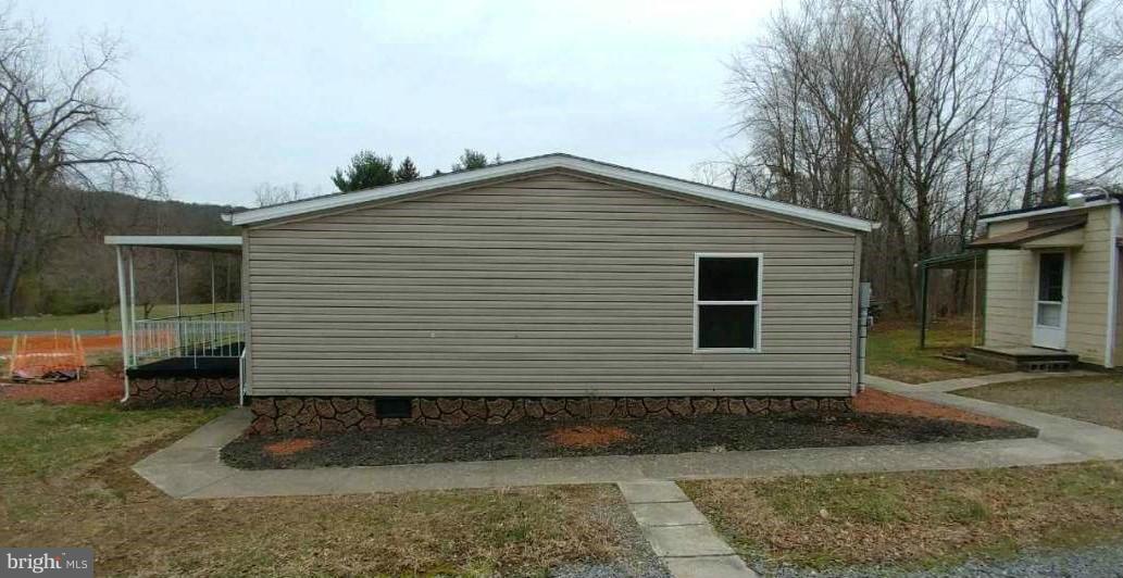 13728 Spruce Springs Road Southwest Cumberland, MD 21502 - Photo 14 of 20 Exterior (General)
