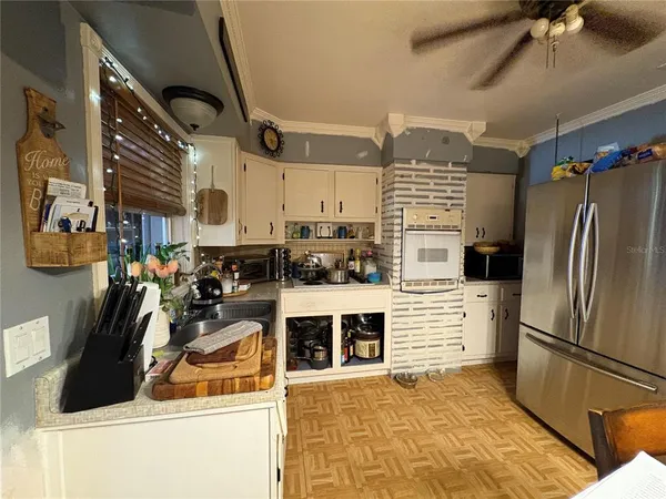 a view of workspace with fan