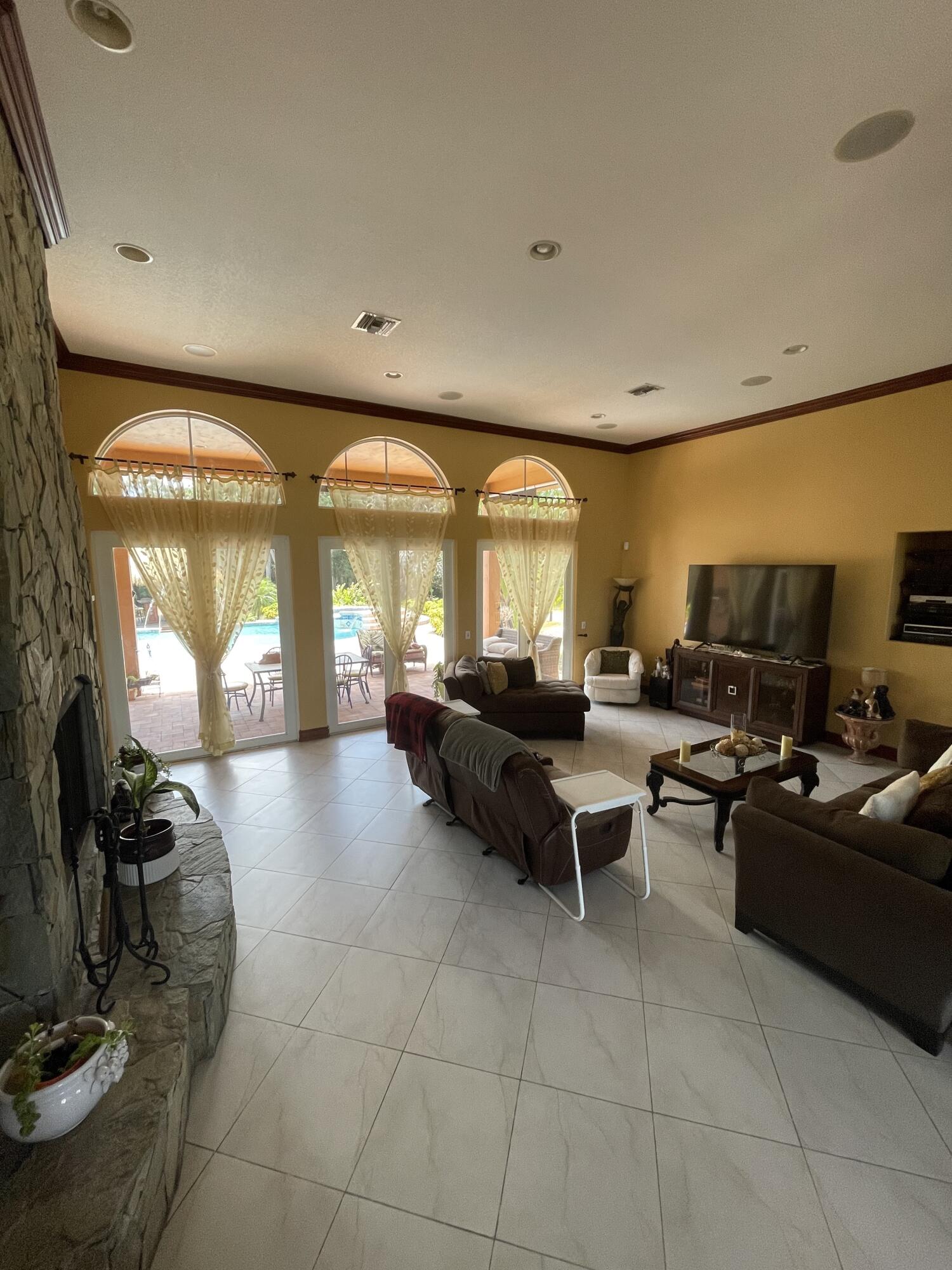 3646 South Jenkins Road Fort Pierce, FL 34981 - Photo 49 of 70 Interior 10