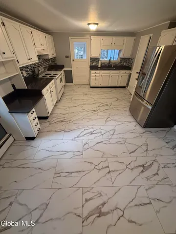 $284,999 | 46 Consaul Road, Colonie, NY 12205