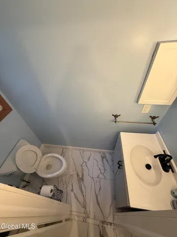 $284,999 | 46 Consaul Road, Colonie, NY 12205