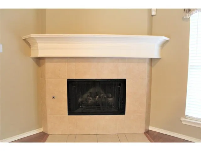 $2,400 | 6401 Sidney Lane, McKinney, TX 75070