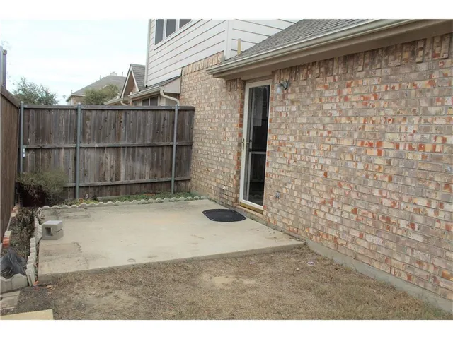 $2,400 | 6401 Sidney Lane, McKinney, TX 75070