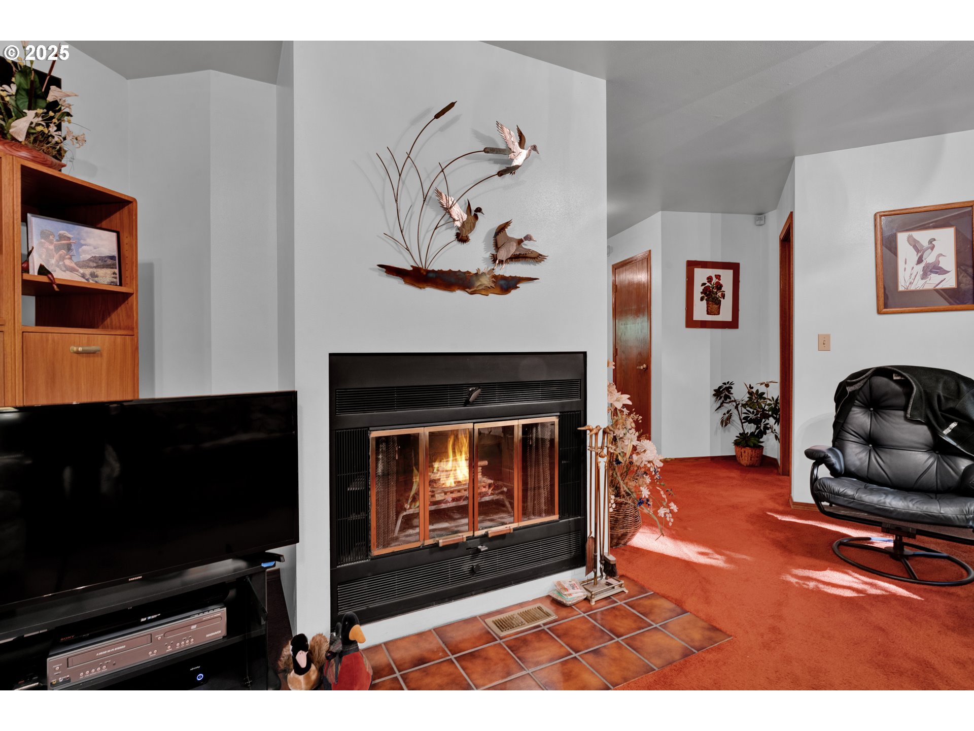 434 East 39th Avenue Eugene, OR 97405 - Photo 17 of 48 a living room with furniture and a fireplace