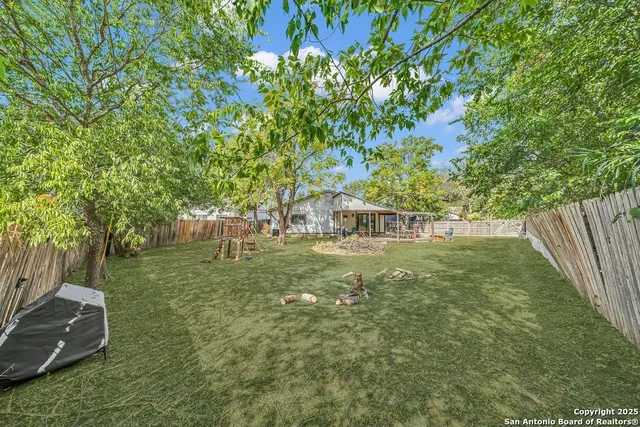 $250,000 | 4566 Sherwood Way, San Antonio, TX 78217