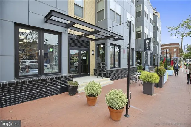$154,900 | 116 Lee Avenue, Unit 112, Takoma Park, MD 20912