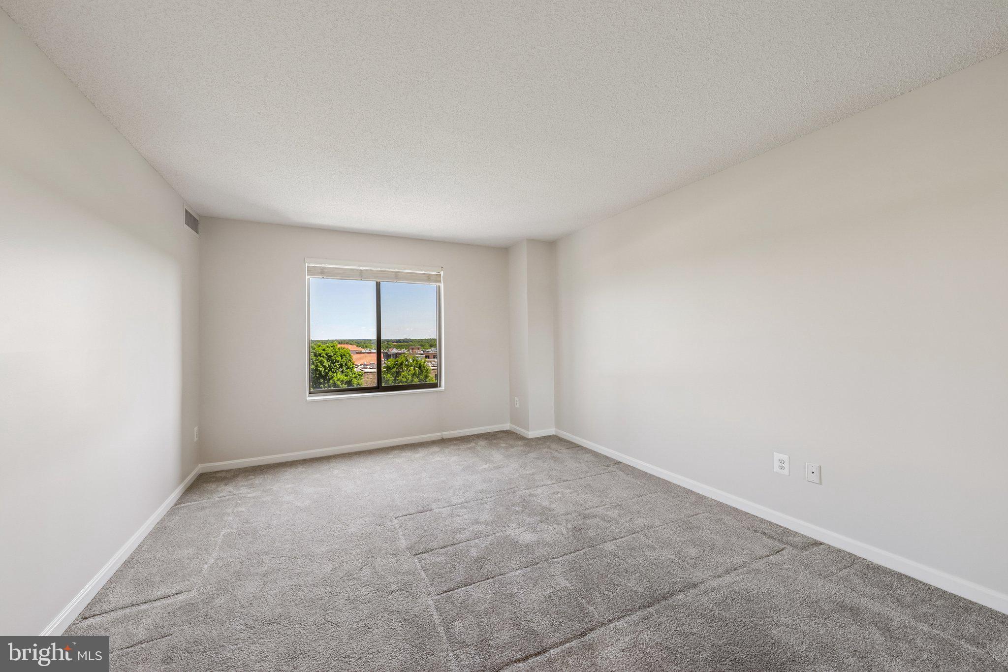 19385 Cypress Ridge Terrace, Unit 515 Leesburg, VA 20176 - Photo 26 of 58