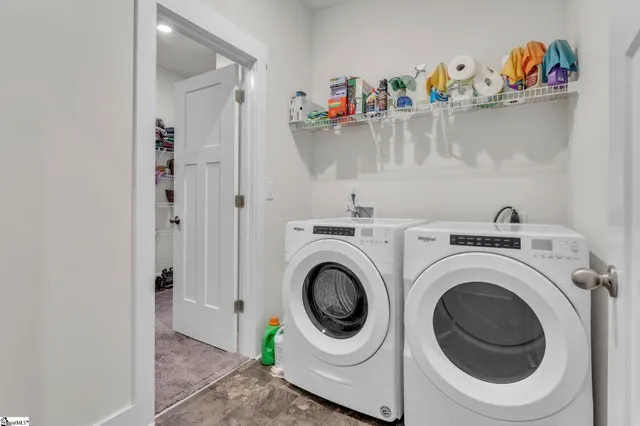 $387,500 | 210 Bank Swallow Way, Simpsonville, SC 29680