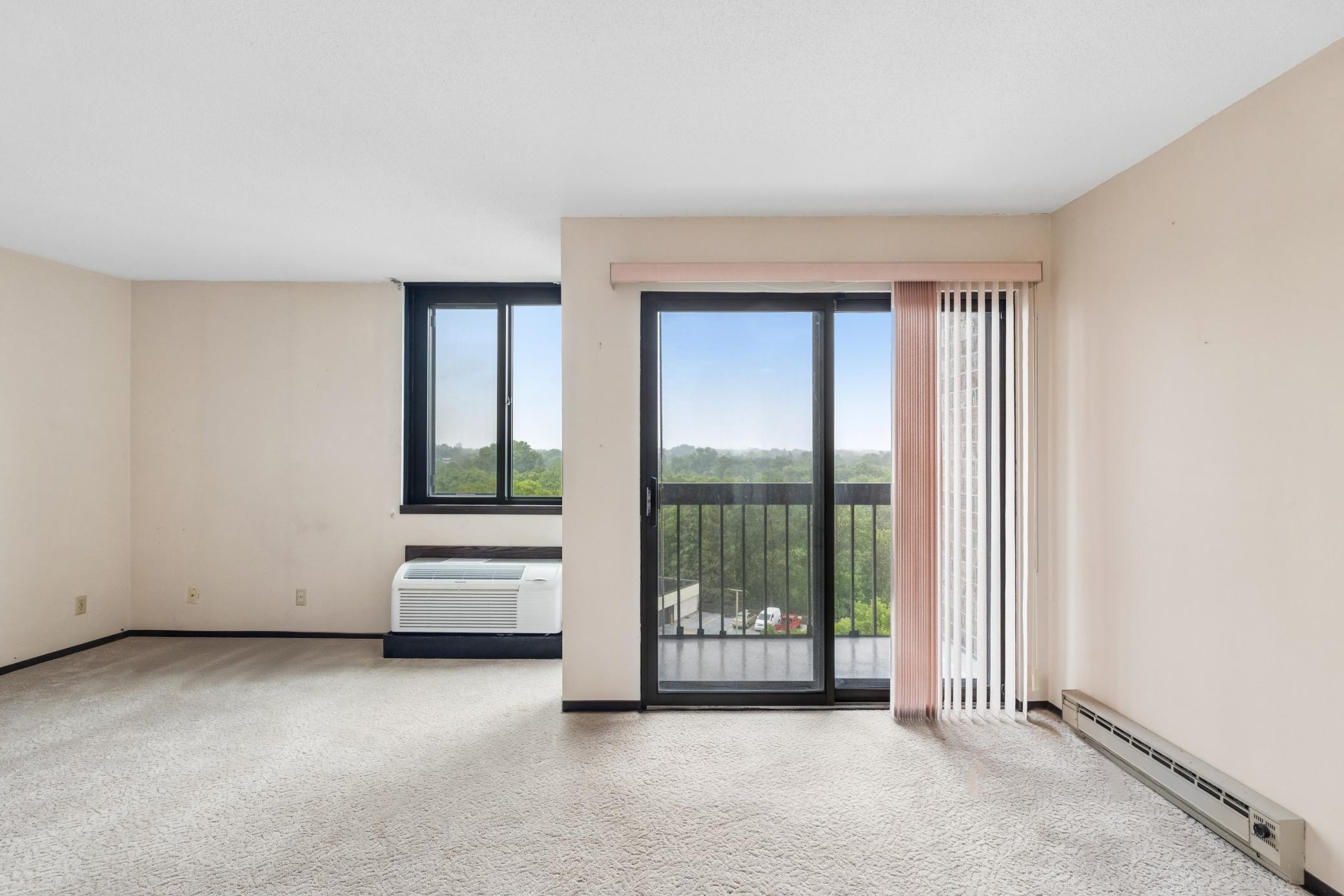 1181 Edgcumbe Road, Unit 814 St. Paul, MN 55105 - Photo 10 of 40