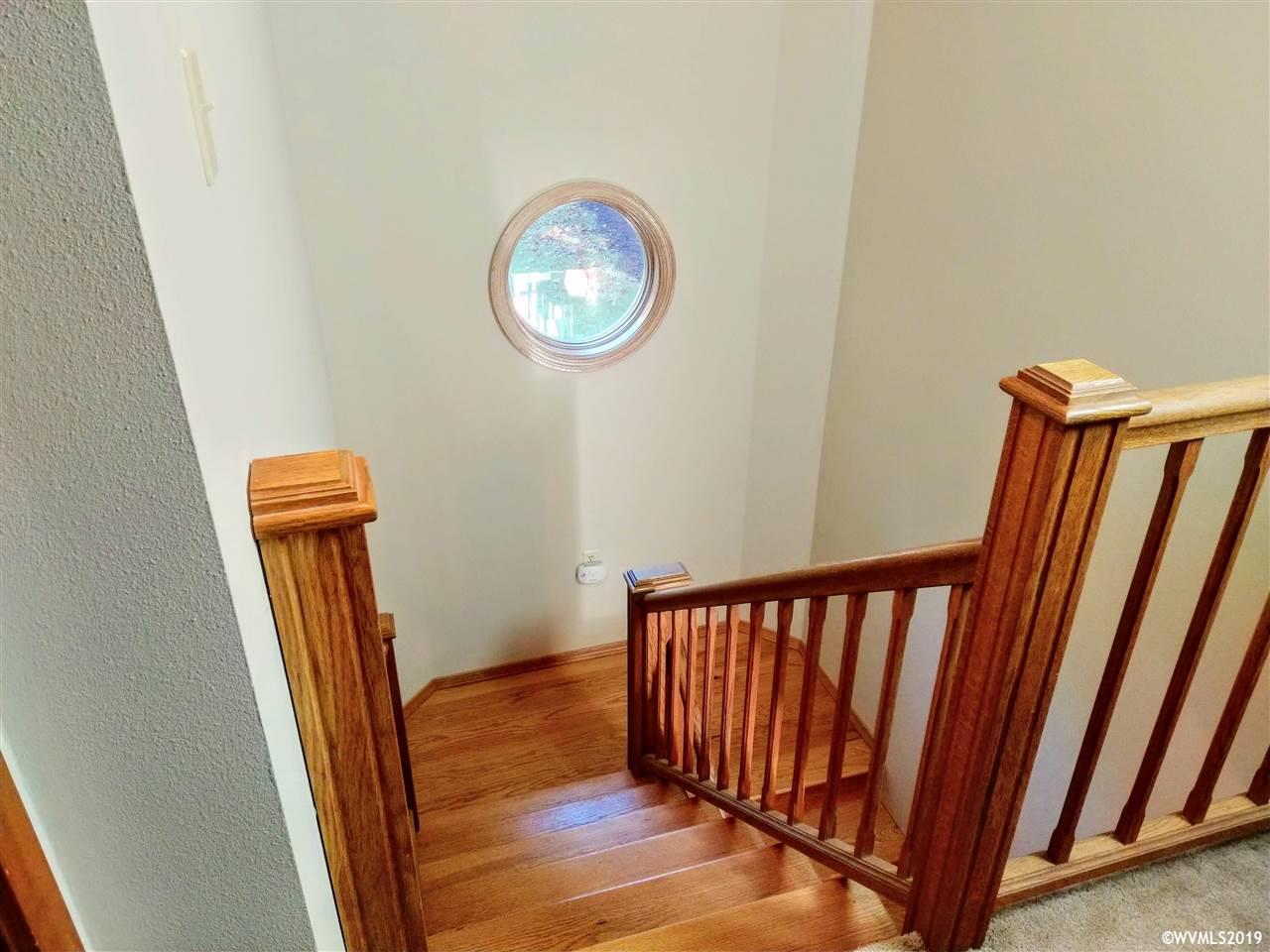24592 Nichols Road Monroe, OR 97456 - Photo 11 of 17 Gallery Image 11