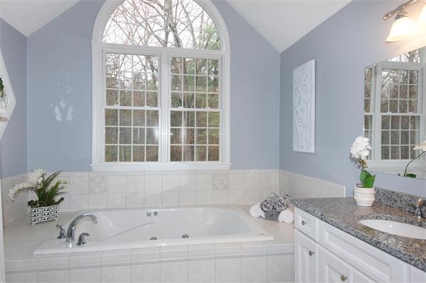 21 Sibley Road Sutton, MA 01590 - Photo 18 of 30