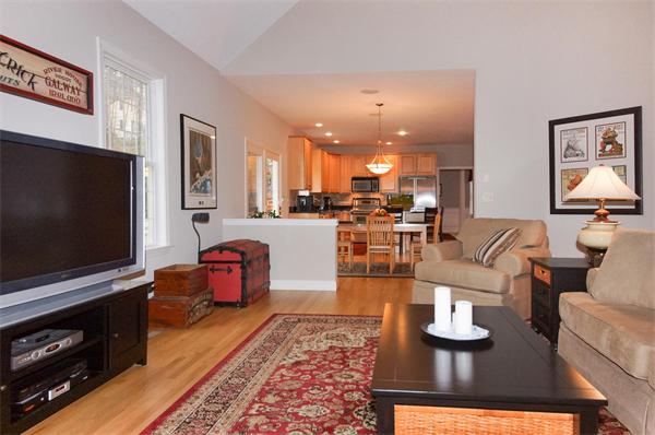 21 Sibley Road Sutton, MA 01590 - Photo 5 of 30