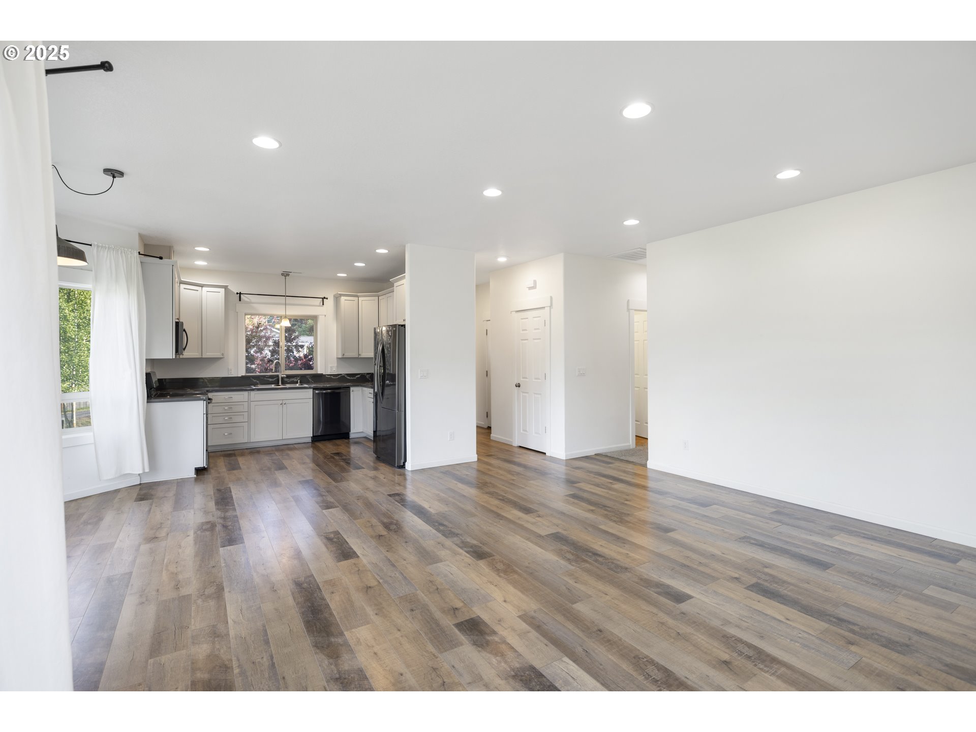 31 Kay Road Carson, WA 98610 - Photo 11 of 48 Gallery Image 11