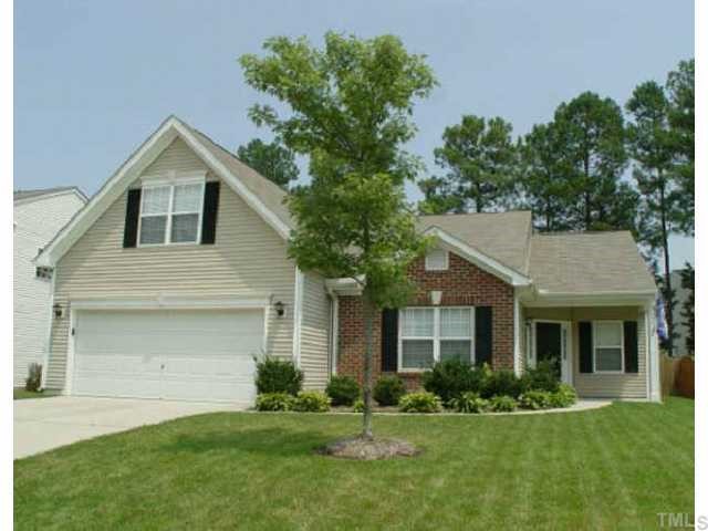 5516 Enoree Lane Raleigh, NC 27616 - Photo 1 of 9 Transitional ranch