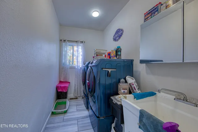 $540,000 | 1814 Blue Tick Way, Sevierville, TN 37876