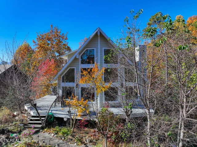 $540,000 | 1814 Blue Tick Way, Sevierville, TN 37876