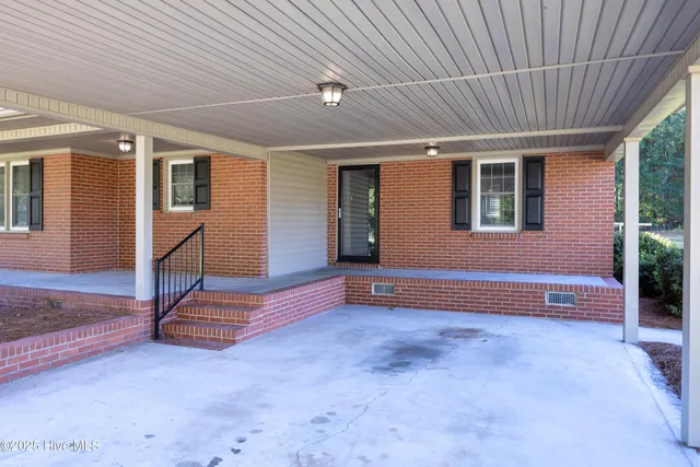 $289,900 | 6175 Maxwell Road, Autryville, NC 28318