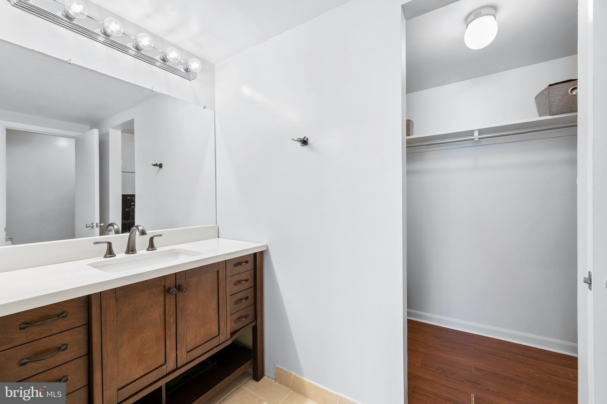 17 Cross Keys Road, Unit 17D Baltimore, MD 21210 - Photo 17 of 28 Attached Primary Bathroom