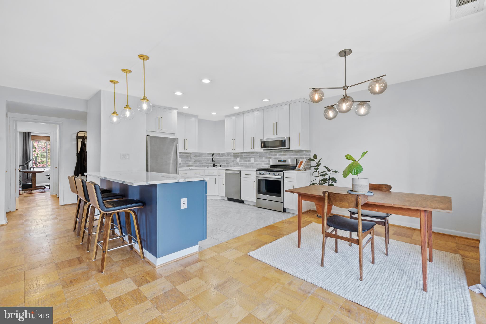 17 Cross Keys Road, Unit 17D Baltimore, MD 21210 - Photo 8 of 28