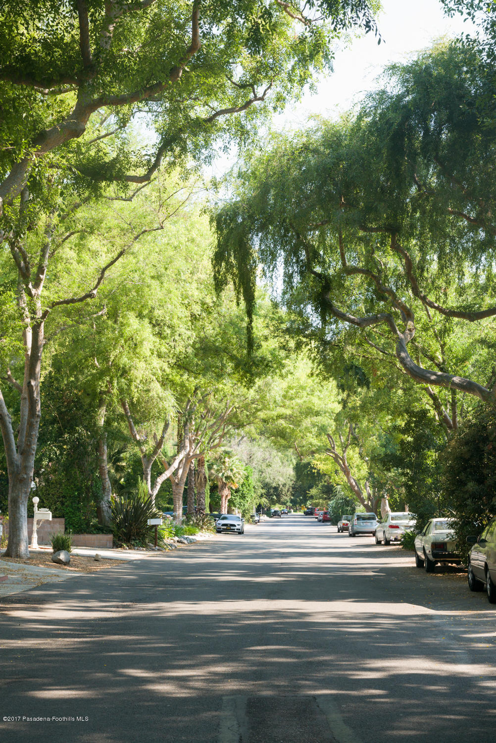4804 Hampton Road La Canada Flintridge, CA 91011 - Photo 26 of 26 20170712-L1007925
