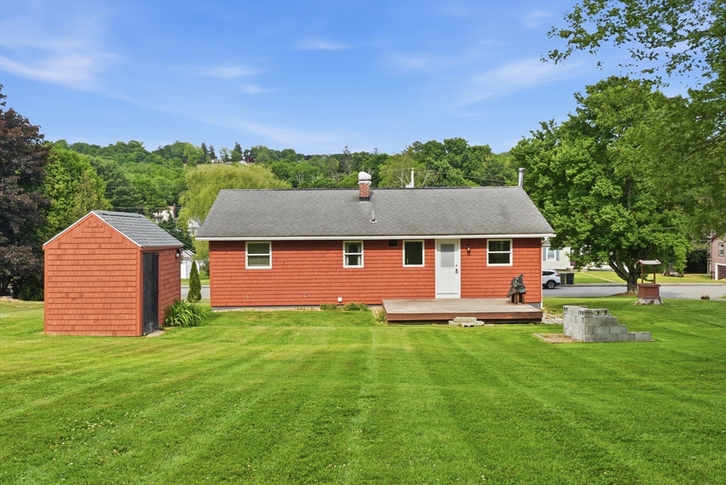 6 Old Farm Road Spencer, MA 01562 - Photo 4 of 24