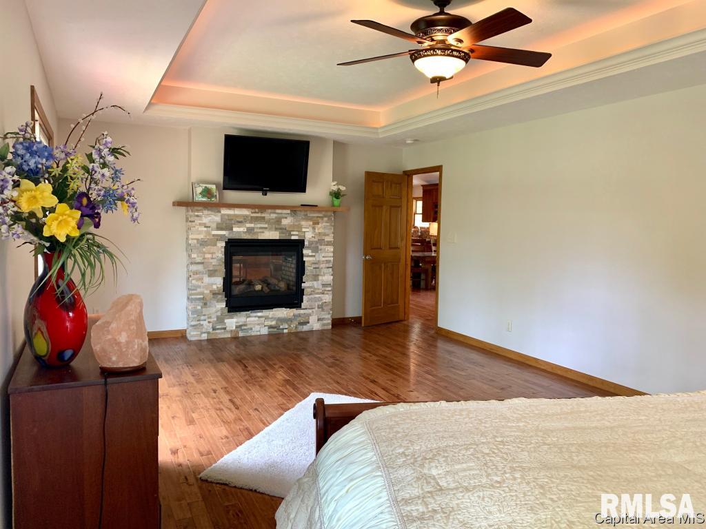 9 Hawthorne Lane Springfield, IL 62712 - Photo 16 of 26 Gallery Image 16