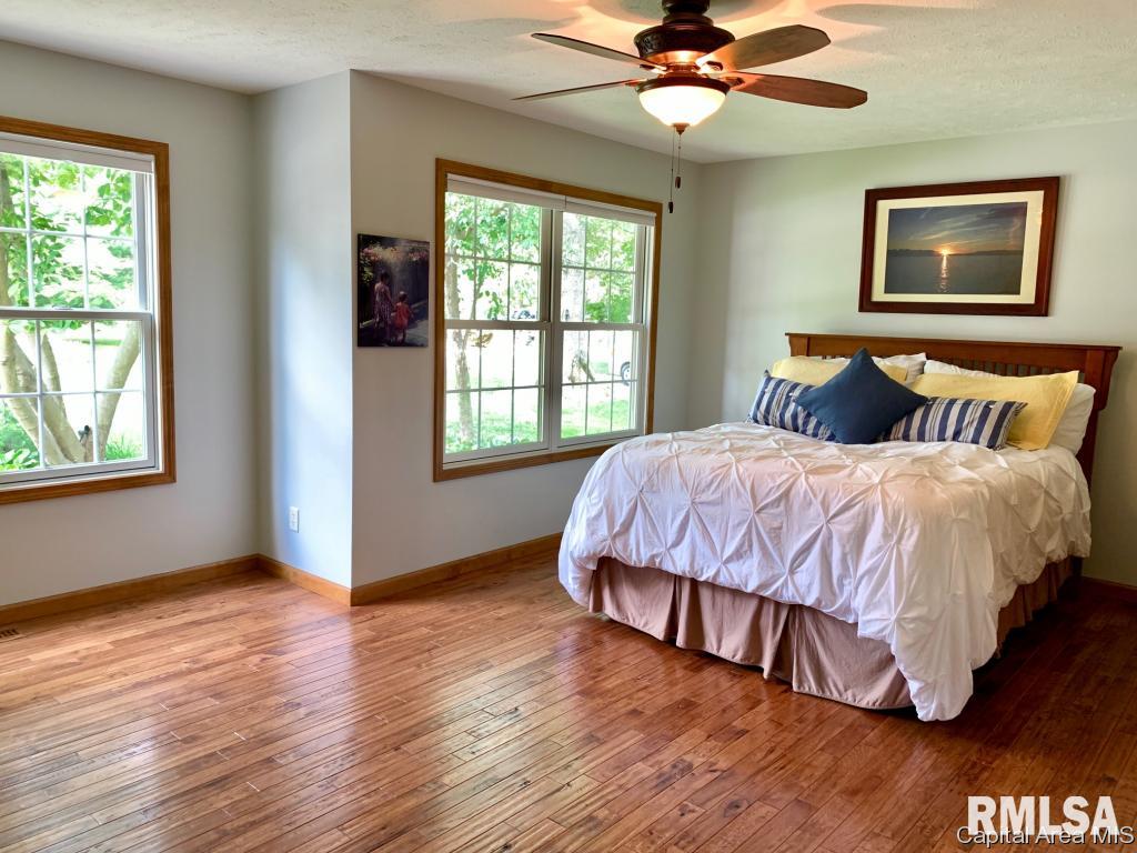 9 Hawthorne Lane Springfield, IL 62712 - Photo 18 of 26 Gallery Image 18